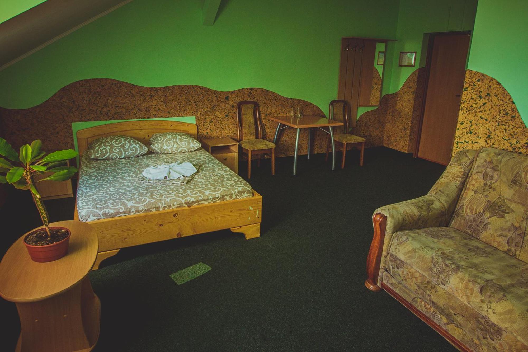 Formula 1 Motel Ivano Frankivsk Bagian luar foto